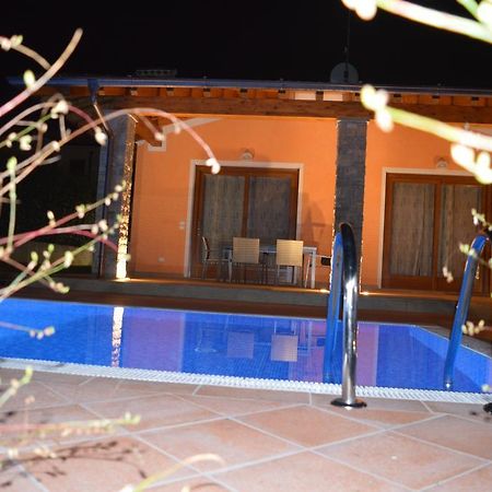 Villa Artemia Manerba del Garda Kamer foto