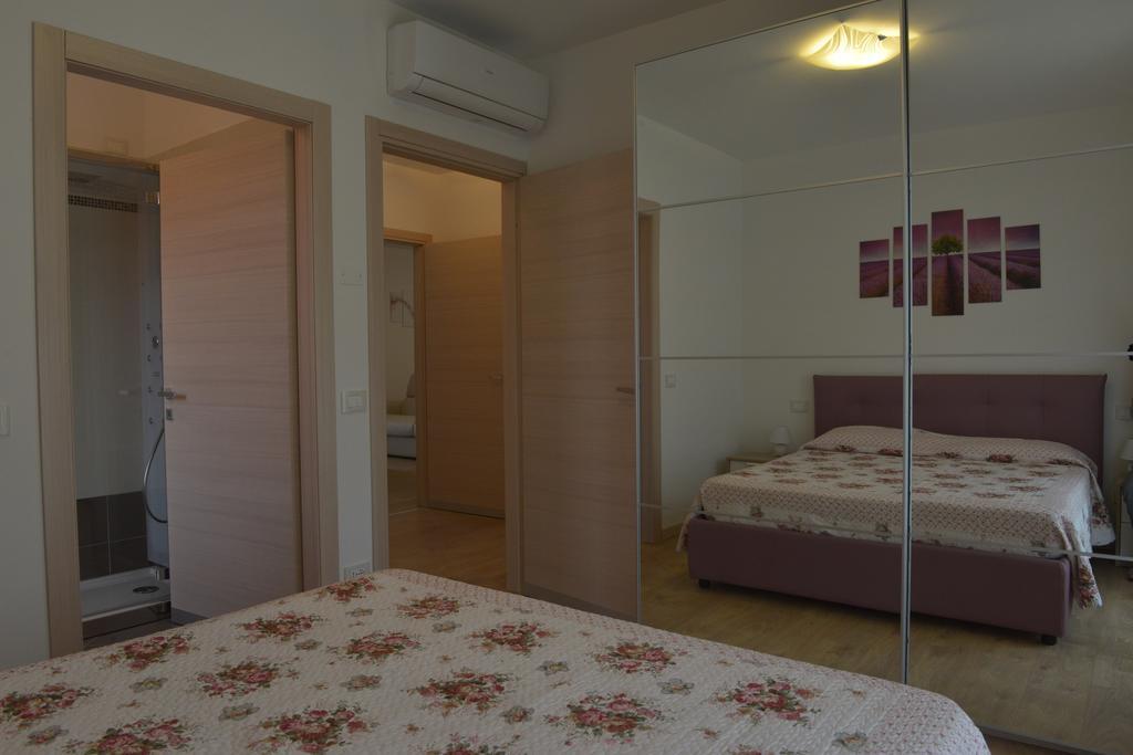 Villa Artemia Manerba del Garda Kamer foto