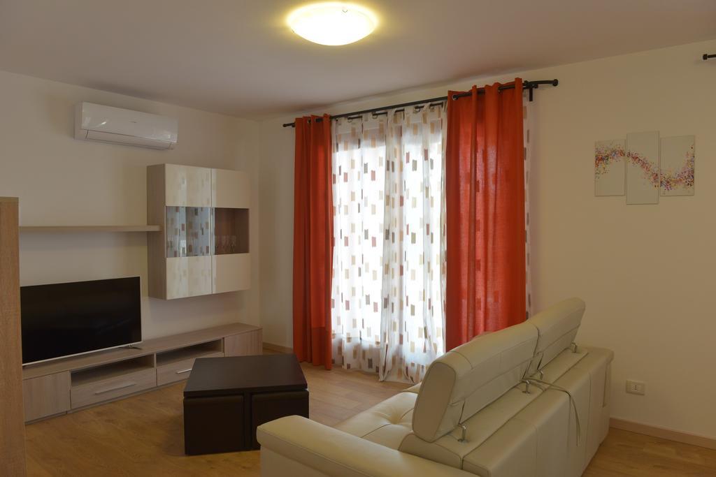 Villa Artemia Manerba del Garda Kamer foto