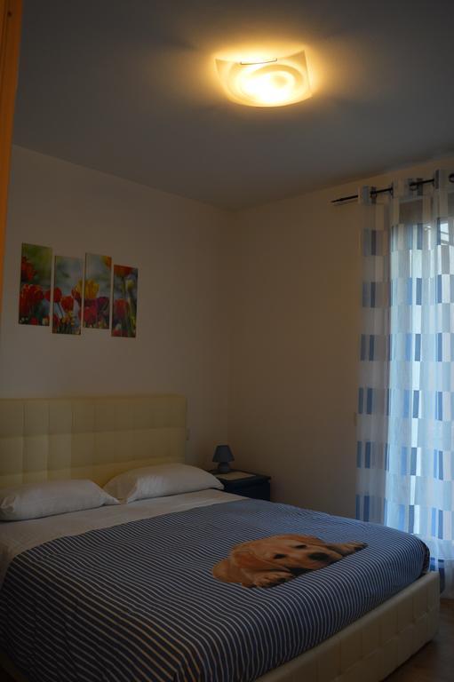 Villa Artemia Manerba del Garda Kamer foto